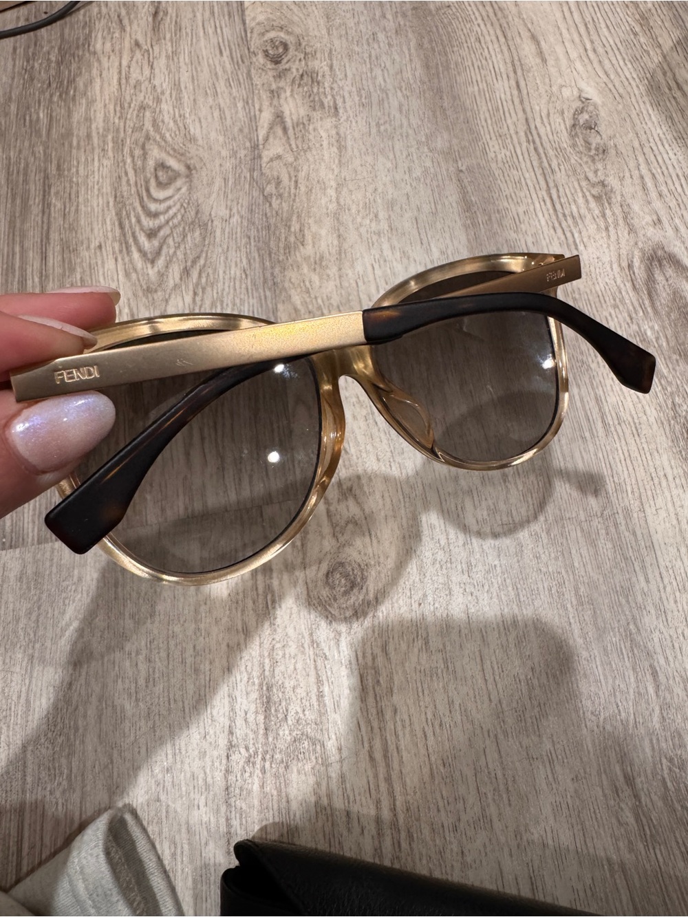 Fendi Oversized Sunglasses Tortoise Brown Gradient Lenses - Picture 2 of 4